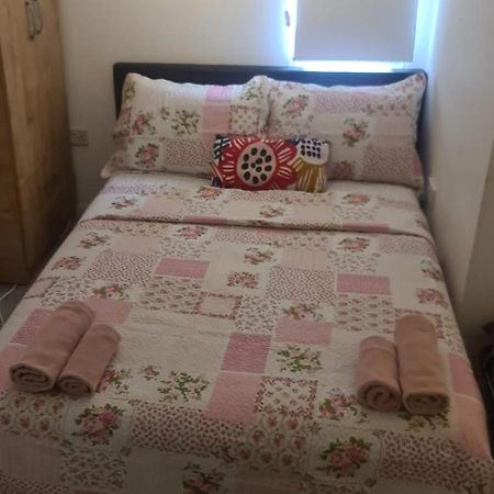 Lovely Flat In Heart Of ลอนดอน ภายนอก รูปภาพ
